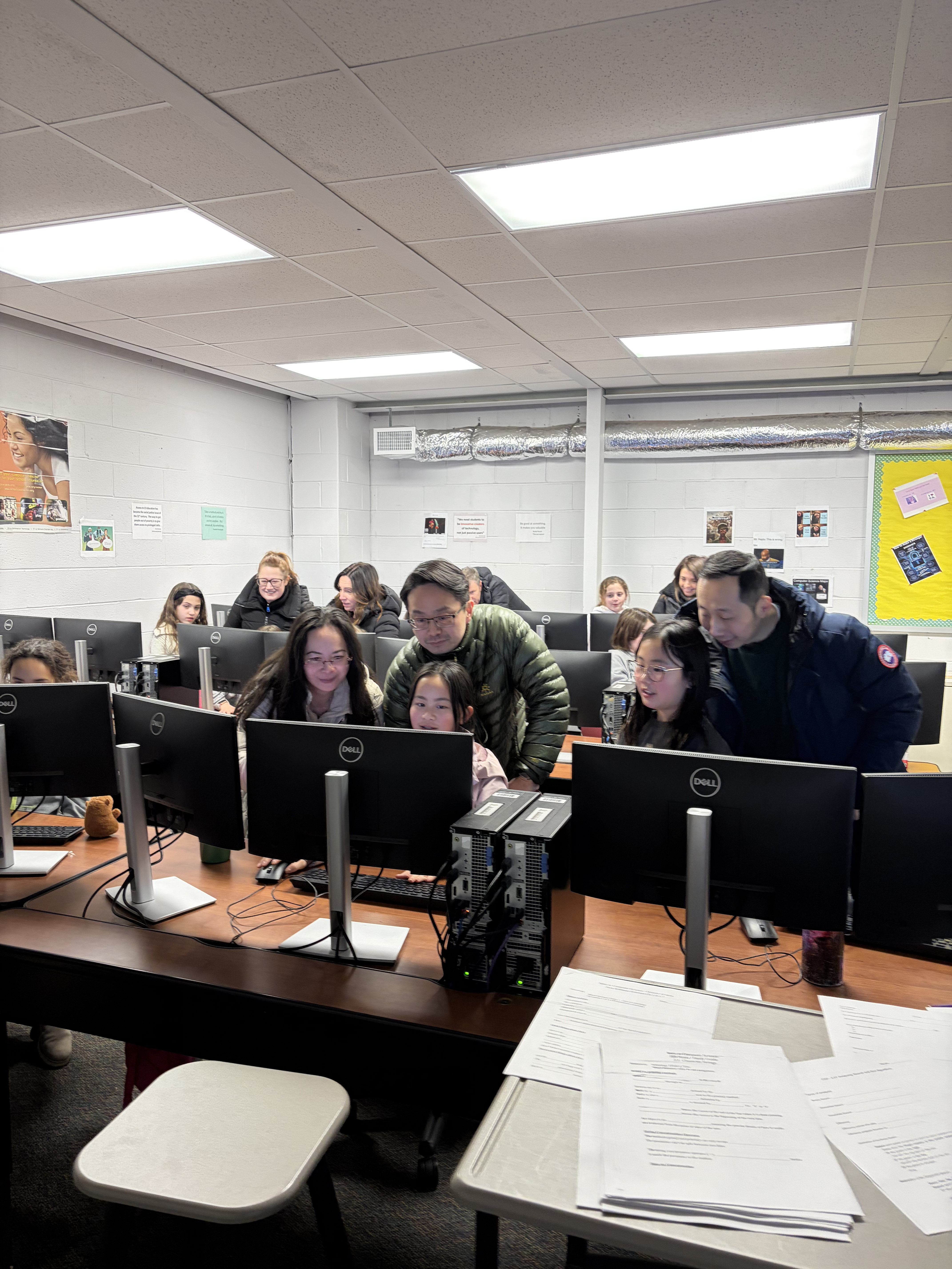 Girls Who Code – Volunteer team